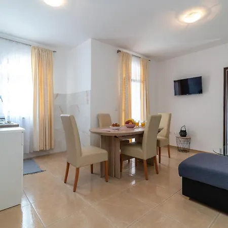 A1 - Seafront With Balcony 1 Min To Appartement *
