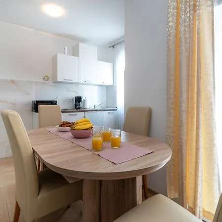 A1 - Seafront With Balcony 1 Min To Appartement *