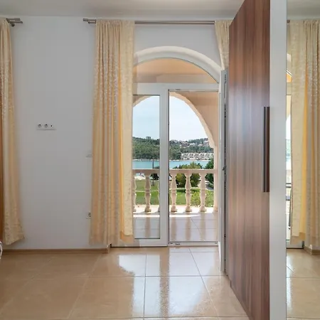 A1 - Seafront With Balcony 1 Min To Appartement