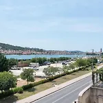 Apartament A1 - Seafront With Balcony 1 Min To *