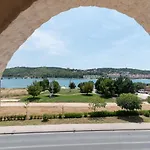Apartament A1 - Seafront With Balcony 1 Min To Trogir